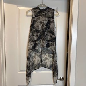 Shirt shirt in front, long in back!